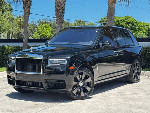 Used 2021 Rolls-Royce Cullinan AWD/4WD image 1