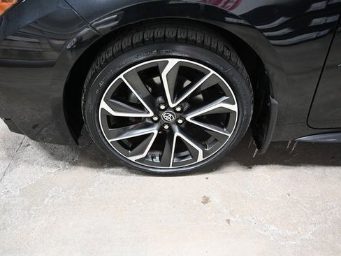 Used 2022 Toyota Corolla SE image 29