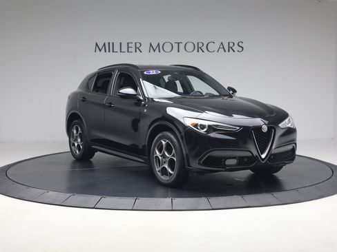 Used 2022 Alfa Romeo Stelvio Ti AWD/4WD image 12