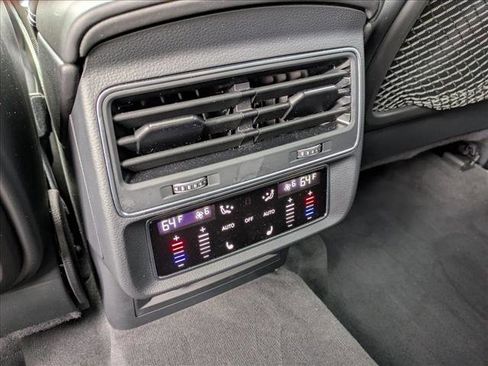 Used 2021 Audi SQ7 Premium Plus w/ Executive Package image 18