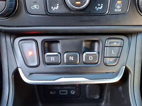 Used 2020 GMC Terrain SLT w/ Preferred Package image 27