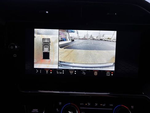 Used 2024 GMC Sierra 1500 Denali Ultimate image 17