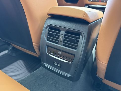 New 2026 BMW 330i xDrive Sedan AWD/4WD image 47