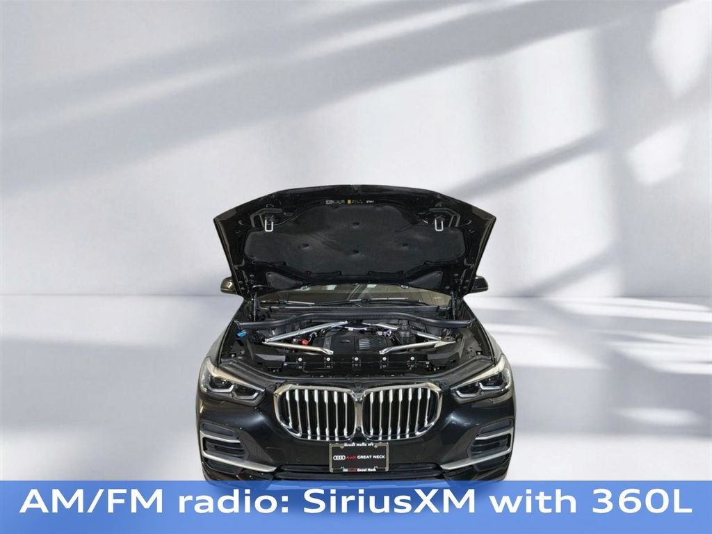 Used 2023 BMW X5 xDrive40i w/ Premium Package AWD/4WD image 16