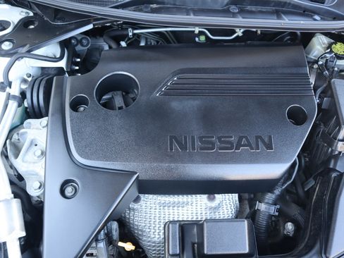 Used 2017 Nissan Altima 2.5 S w/ Power Driver Seat Package image 35