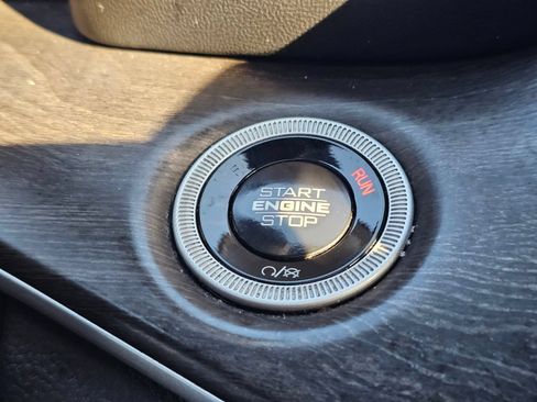 Used 2024 Jeep Grand Cherokee Limited 4xe AWD/4WD image 17