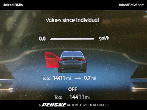 Used 2025 BMW 330i Sedan image 7