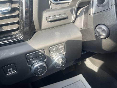 Used 2026 GMC Sierra 1500 AT4 w/ AT4 Premium Package AWD/4WD image 22