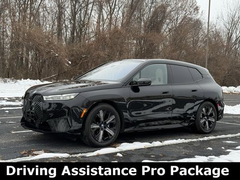 Certified 2024 BMW iX M60 image 5