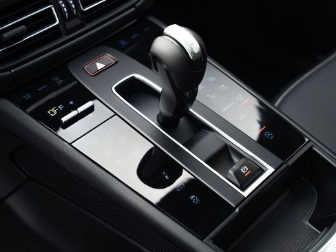 New 2026 Porsche Macan S image 30