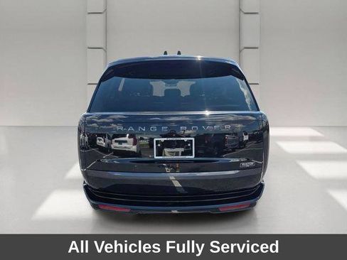 Used 2024 Land Rover Range Rover SE AWD/4WD image 4