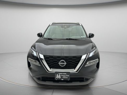 Used 2023 Nissan Rogue SV w/ SV Premium B Package AWD/4WD image 2