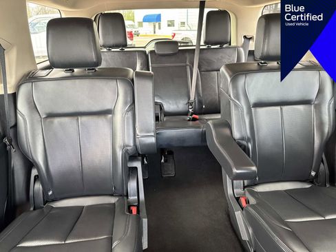 Certified 2024 Ford Expedition XLT RWD image 12
