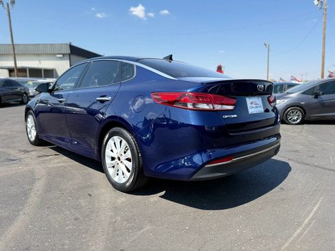 Used 2018 Kia Optima S w/ Panoramic Sunroof Package FWD image 5