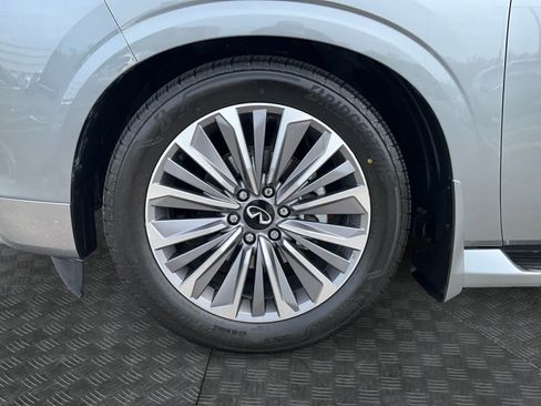 Used 2025 INFINITI QX80 Sensory w/ Exterior Package AWD/4WD image 6