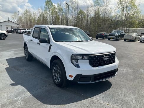 New 2026 Ford Maverick XLT w/ Equipment Group 301A AWD/4WD image 3