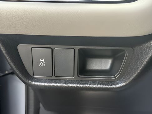 New 2027 Honda HR-V LX image 18