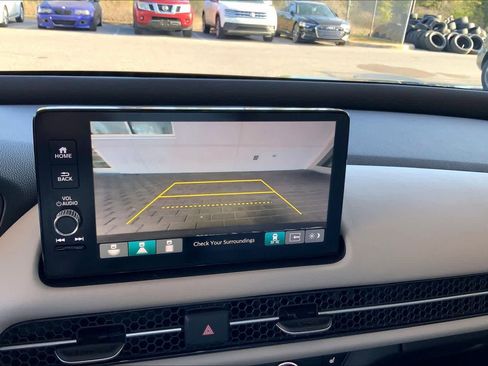 Used 2023 Honda HR-V EX-L image 29