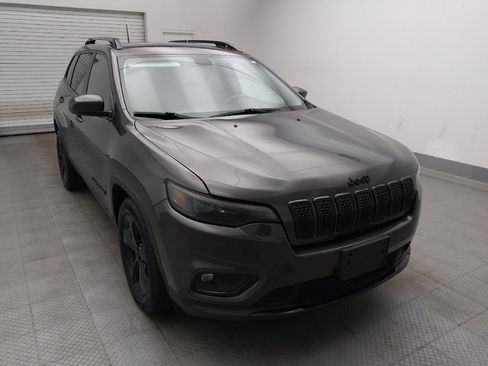 Used 2020 Jeep Cherokee Latitude Plus FWD image 14
