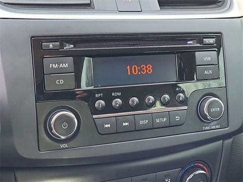 Used 2017 Nissan Sentra S image 15