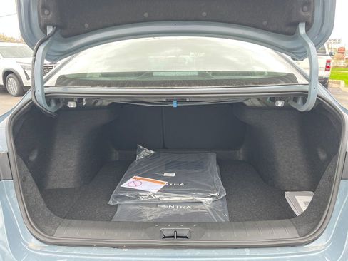 New 2026 Nissan Sentra SV w/ Floor Mat Package FWD image 32