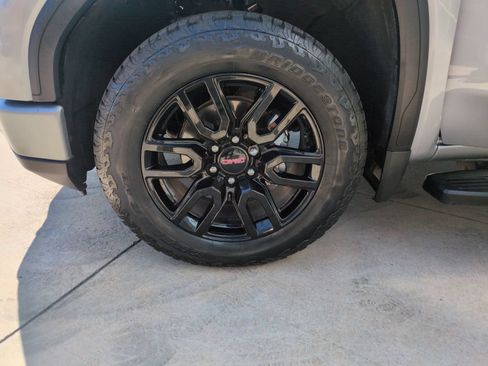 Used 2023 GMC Sierra 1500 Elevation w/ Elevation Premium Package AWD/4WD image 25