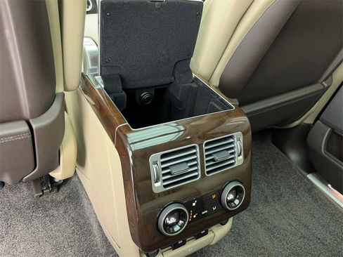 Used 2020 Land Rover Range Rover Long Wheelbase HSE image 46