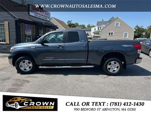 Used 2010 Toyota Tundra 4x4 Double Cab image 8