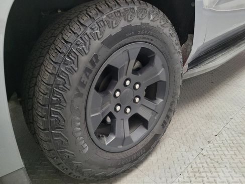 Used 2018 Chevrolet Tahoe LS w/ Max Trailering Package AWD/4WD image 31