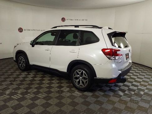 Used 2021 Subaru Forester Premium w/ Popular Package #1 AWD/4WD image 7