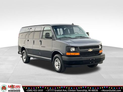 Used 2017 Chevrolet Express 2500 LS image 8