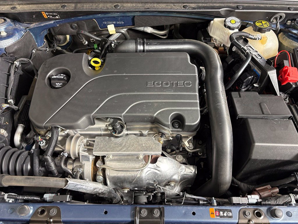 Used 2024 Chevrolet Malibu RS FWD image 38