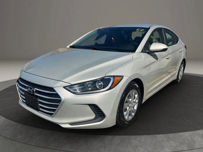 Used 2017 Hyundai Elantra SE