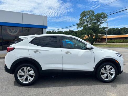 Used 2024 Buick Encore GX Preferred FWD image 12