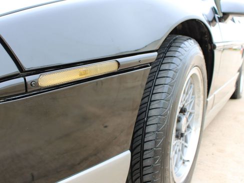 Used 1987 Pontiac Fiero GT RWD image 31