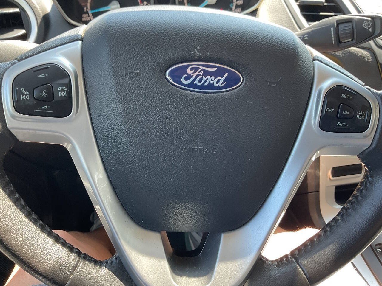 Used 2016 Ford Fiesta SE FWD image 12