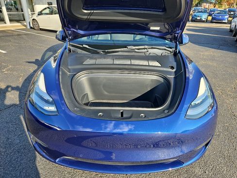 Used 2022 Tesla Model Y Long Range image 20