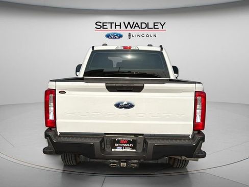 Used 2025 Ford F250 XL image 6