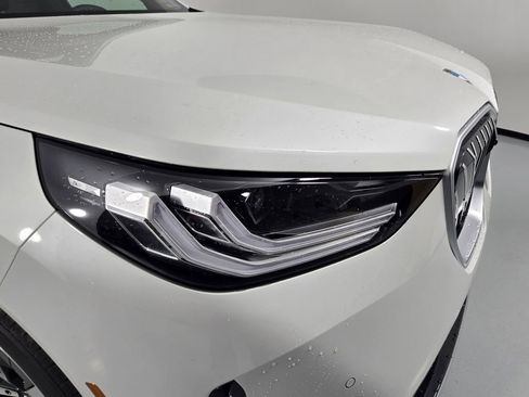 New 2026 BMW X3 xDrive30 w/ Premium Package image 10