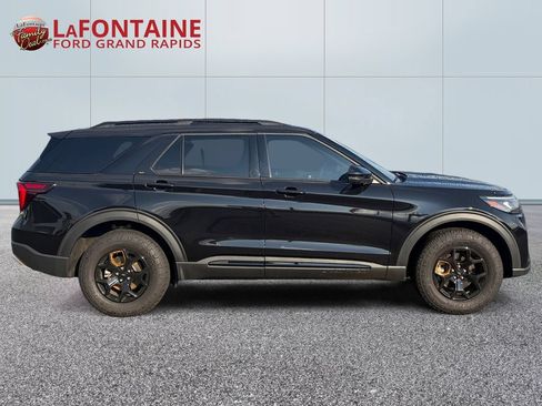 Certified 2026 Ford Explorer Tremor w/ Tremor Convenience Package AWD/4WD image 8