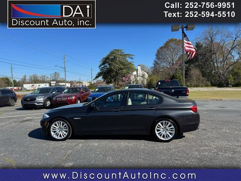 Used 2012 BMW 550i 4dr Sdn 550i RWD image 1
