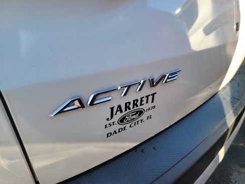 Used 2023 Ford Escape Active w/ Tech Pack #1 FWD image 7