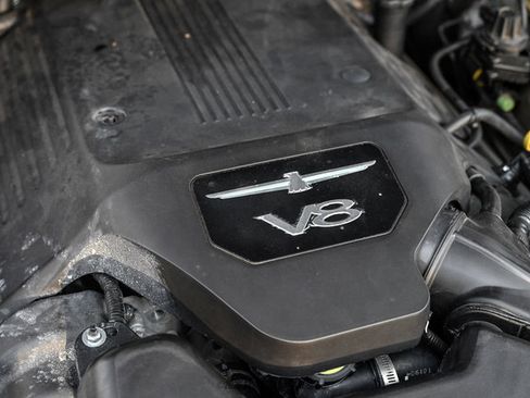 Used 2005 Ford Thunderbird RWD image 19
