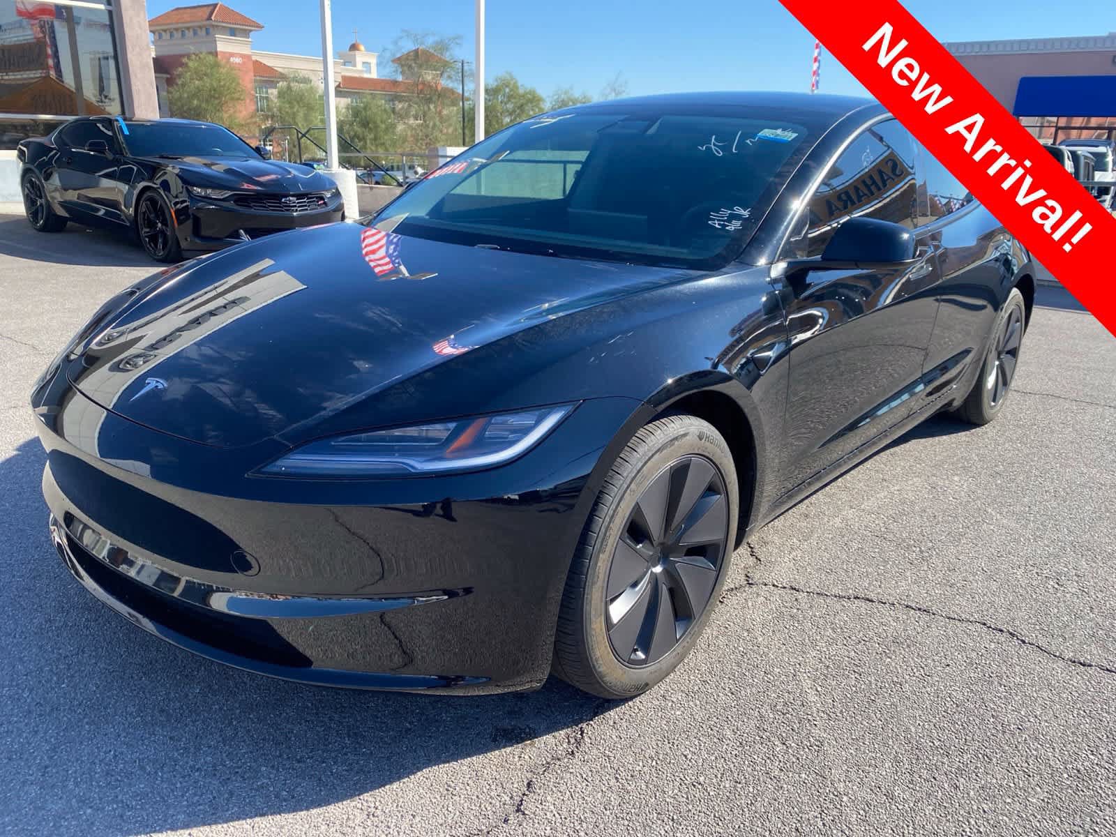 Used 2024 Tesla Model 3 Standard Range RWD image 1