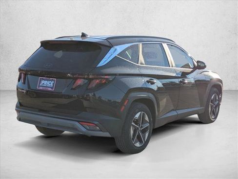 Certified 2025 Hyundai Tucson SEL image 5