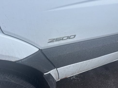 Used 2015 Freightliner Sprinter 2500 image 6