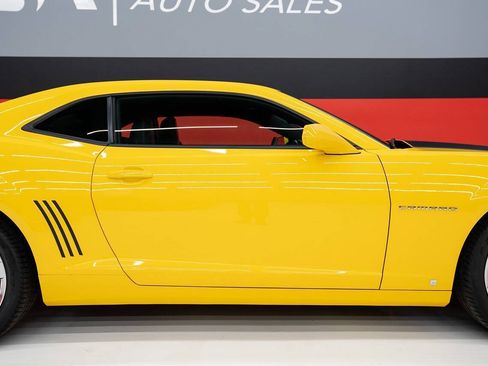 Used 2010 Chevrolet Camaro SS w/ RS Package RWD image 48