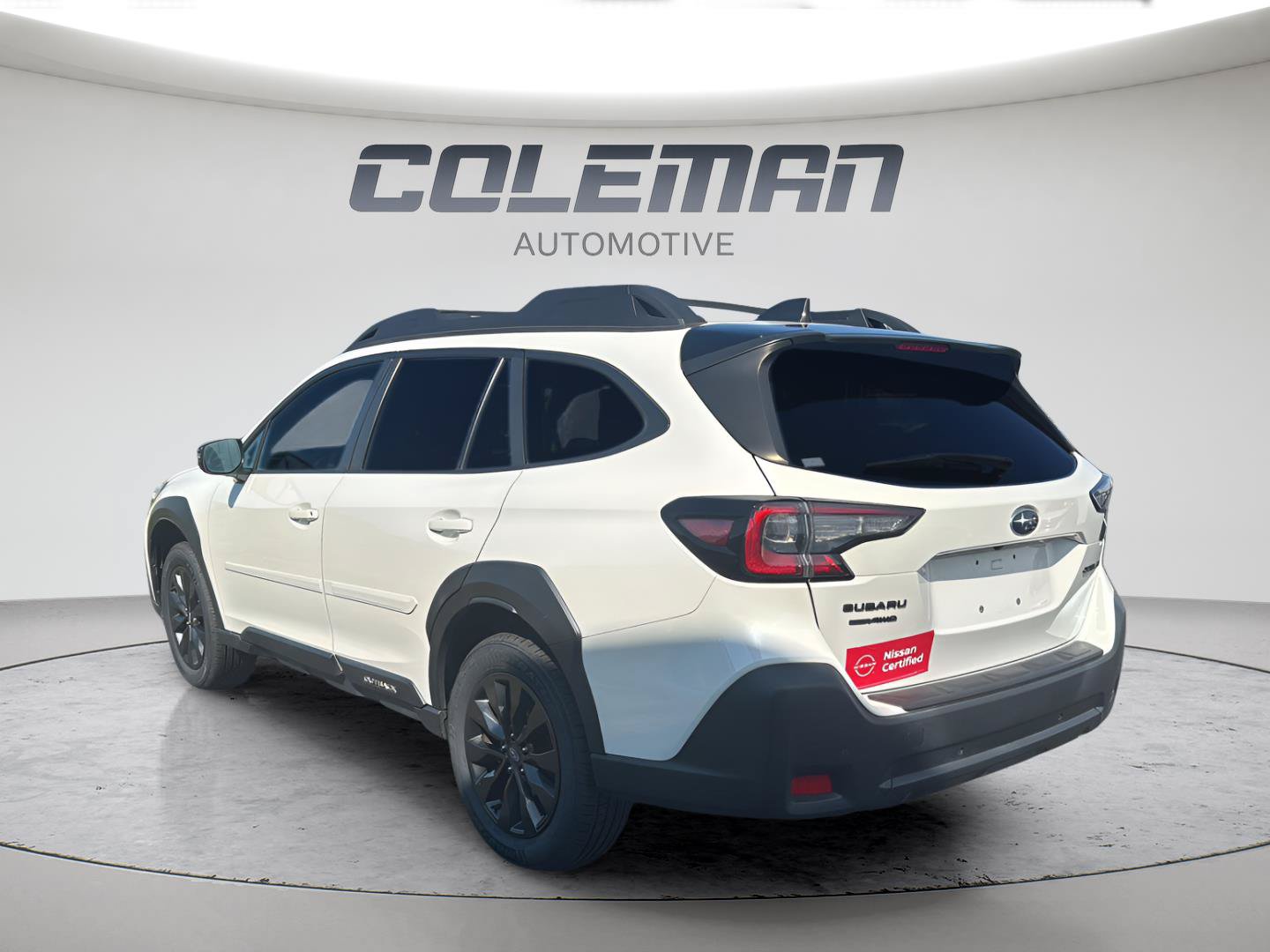 Used 2023 Subaru Outback Onyx Edition AWD/4WD image 8