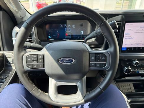 Certified 2025 Ford F350 Lariat w/ Lariat Ultimate Package AWD/4WD image 17
