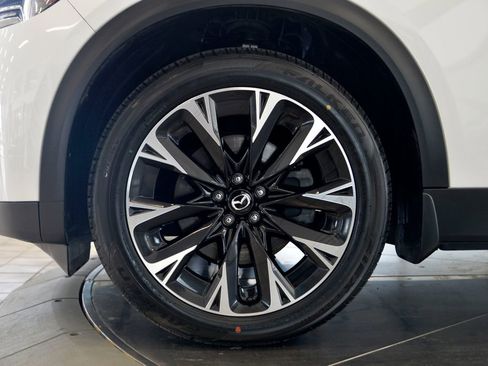 Certified 2024 MAZDA CX-90 Plug-In Hybrid w/ Premium Plus AWD/4WD image 10